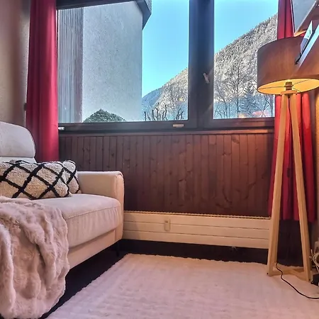 : Intime Au Bord Du Des Gaillands Et Pistes De * Chamonix